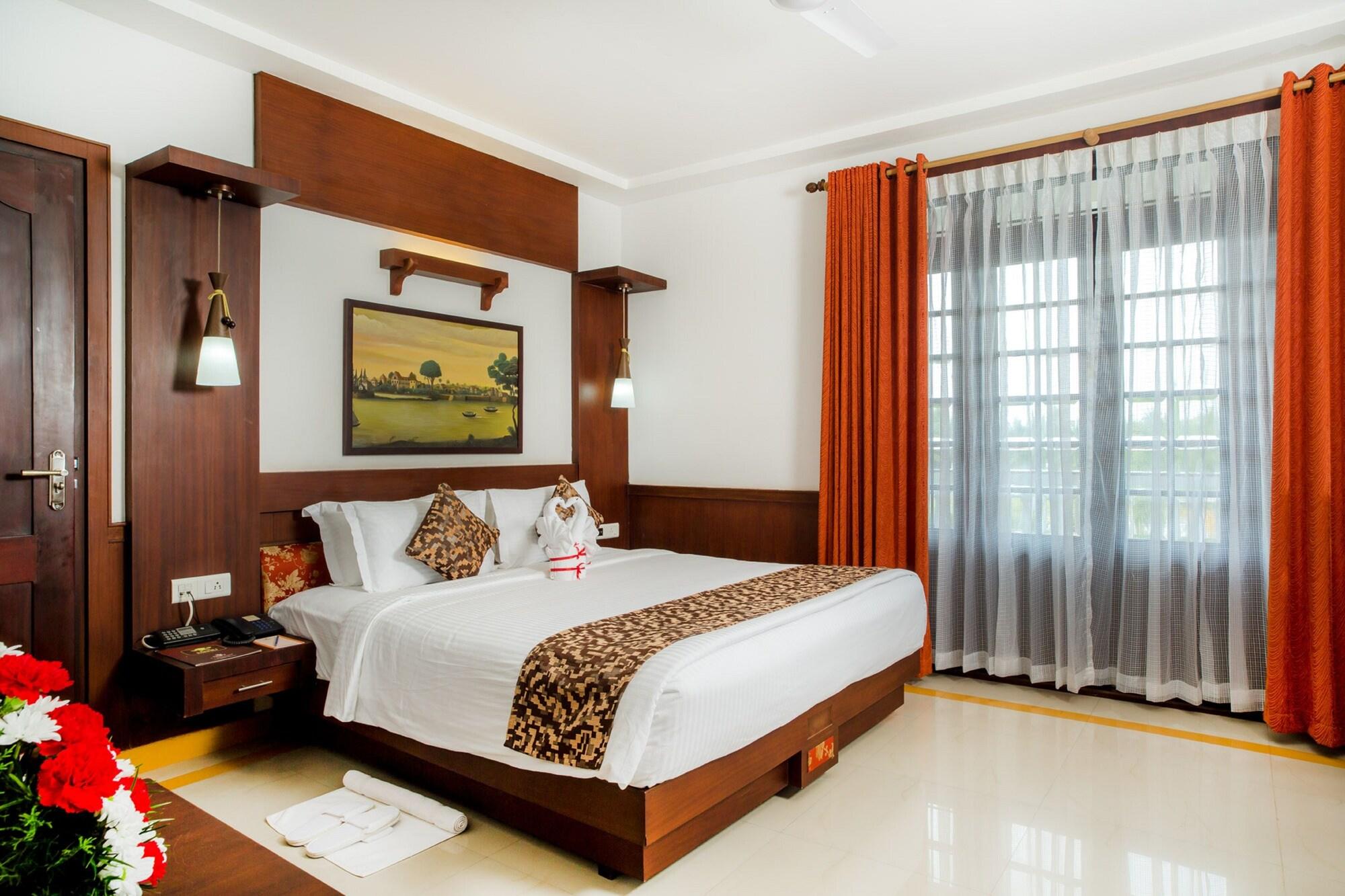 Rustic Leisures Llp Hotel Kochi Exterior photo