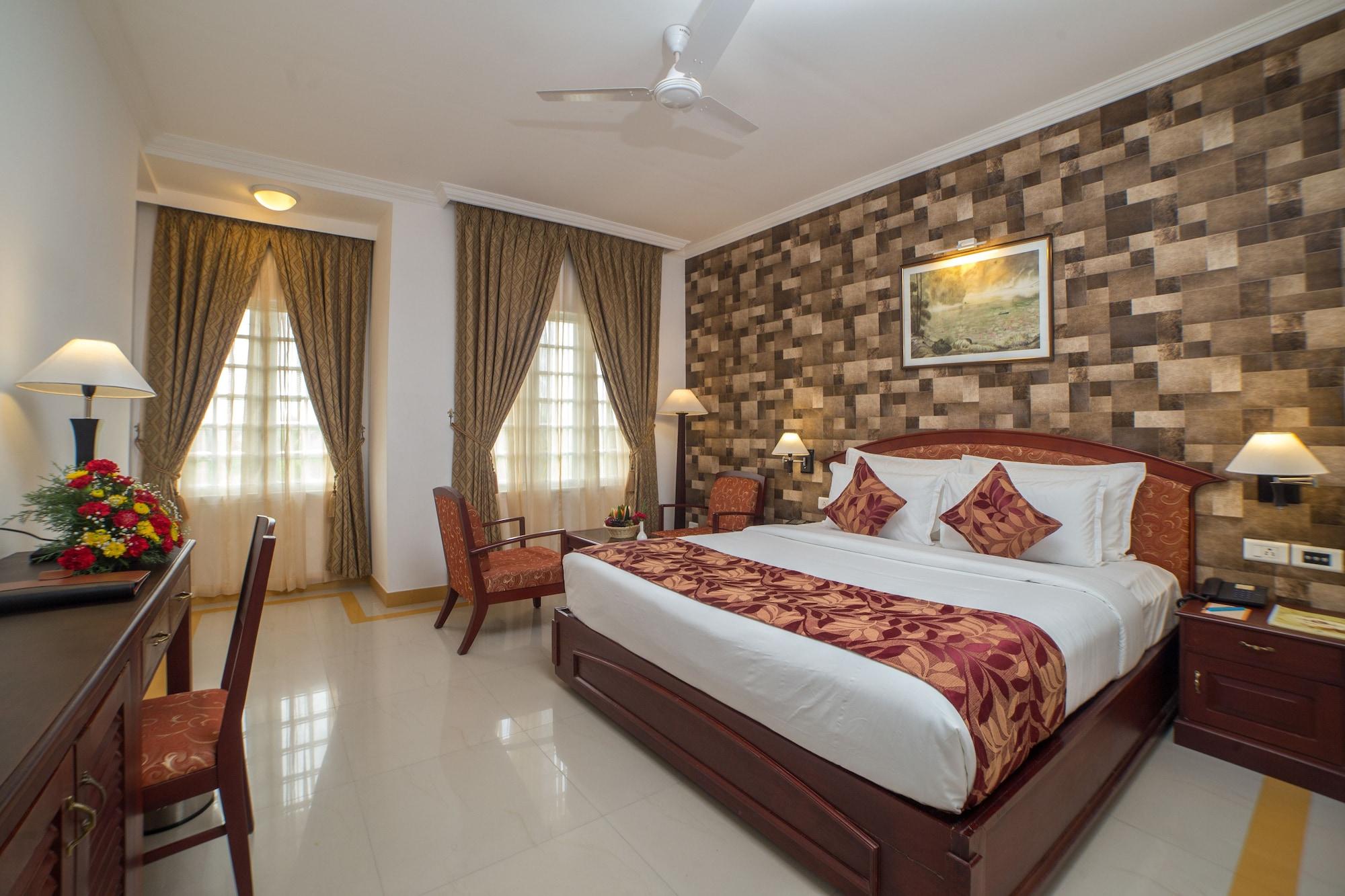 Rustic Leisures Llp Hotel Kochi Exterior photo